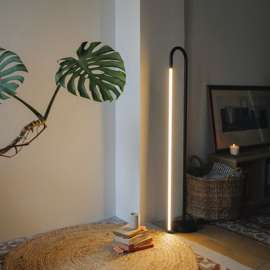 Bow Floor Lamp | Nexia